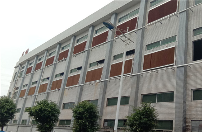 制衣服装厂水帘降温实例